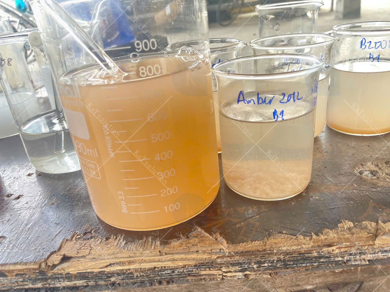 Polymer tan nhanh và polymer tan chậm khác nhau thế nào?